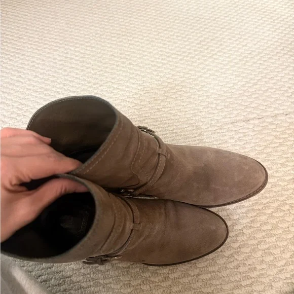 Christian Dior Taupe Suede Mid-Calf Heeled Boot with Gold Accent - Picture 4 of 6